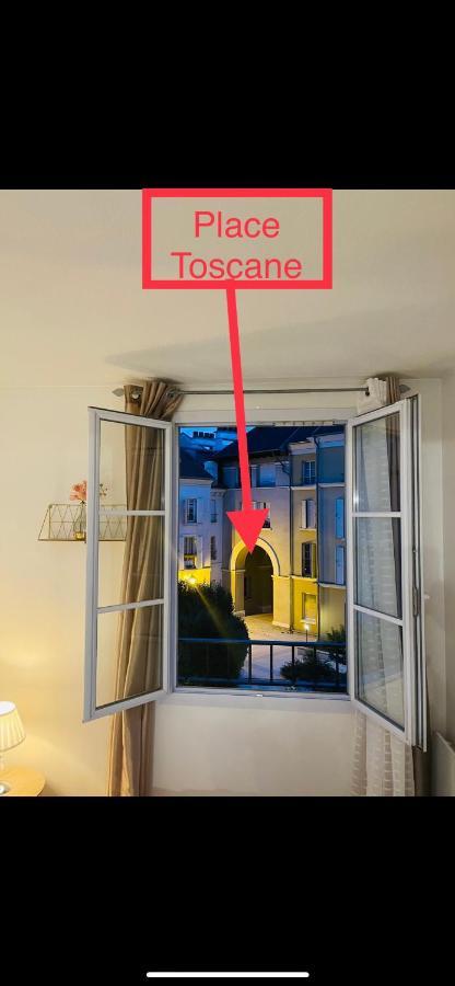 Appartement Place Toscane Serris Exteriér fotografie